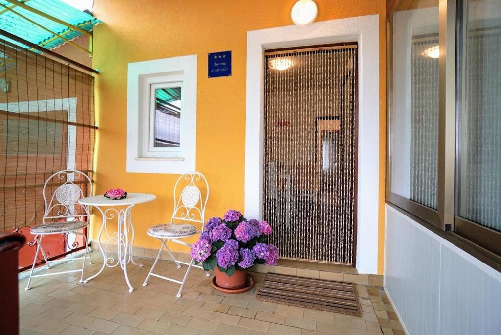 Apartman Dea Crveni Vrh Luaran gambar